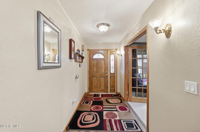 13095 Huffman Road, Bowling Green, OH 43402