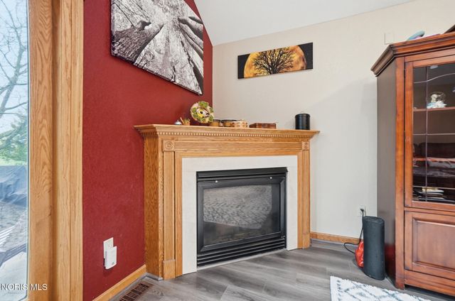 13095 Huffman Road, Bowling Green, OH 43402