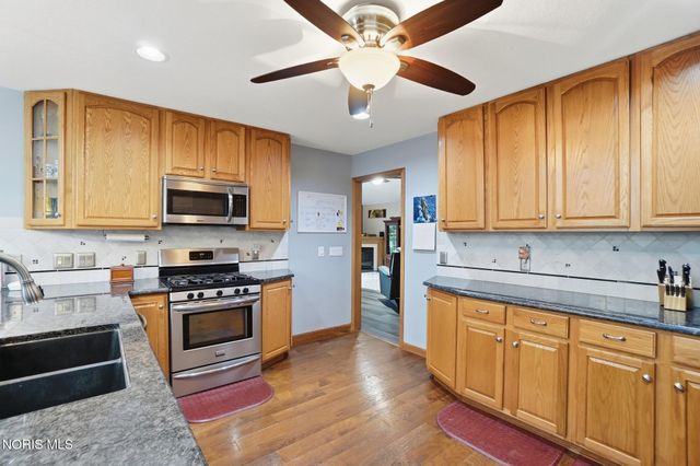 13095 Huffman Road, Bowling Green, OH 43402