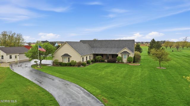 13095 Huffman Road, Bowling Green, OH 43402
