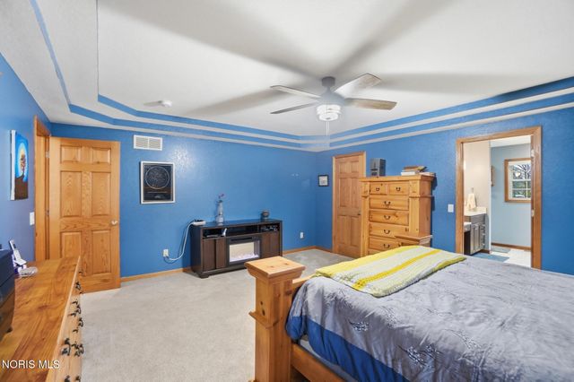 13095 Huffman Road, Bowling Green, OH 43402