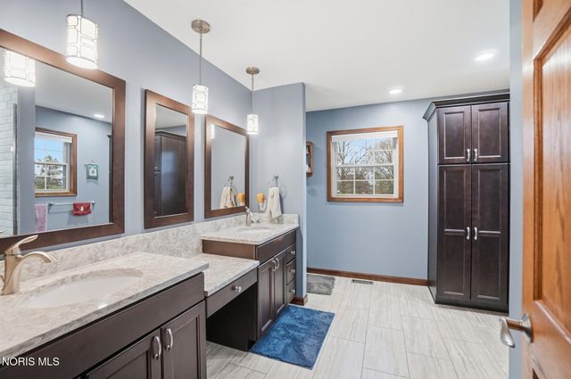 13095 Huffman Road, Bowling Green, OH 43402
