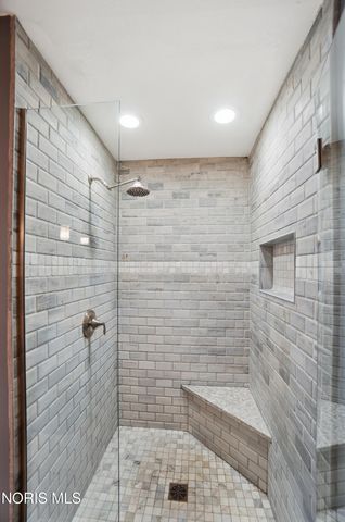 13095 Huffman Road, Bowling Green, OH 43402