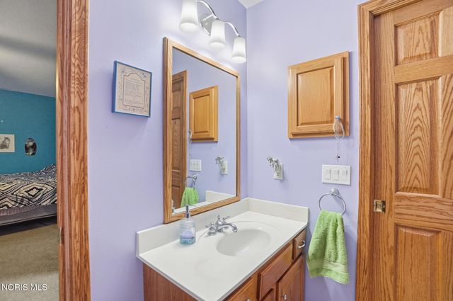 13095 Huffman Road, Bowling Green, OH 43402