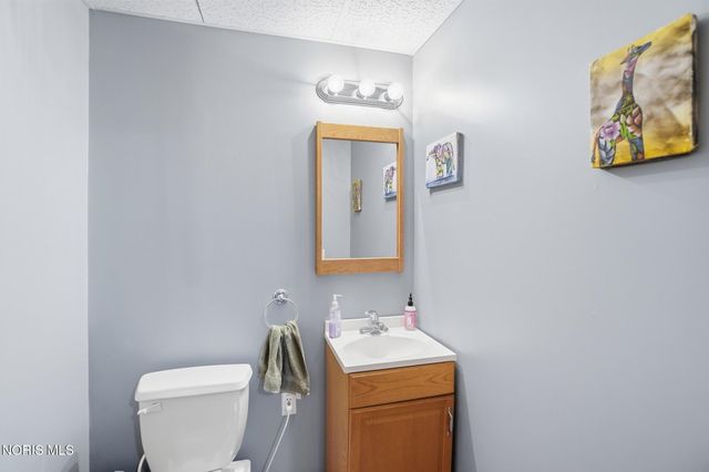 13095 Huffman Road, Bowling Green, OH 43402