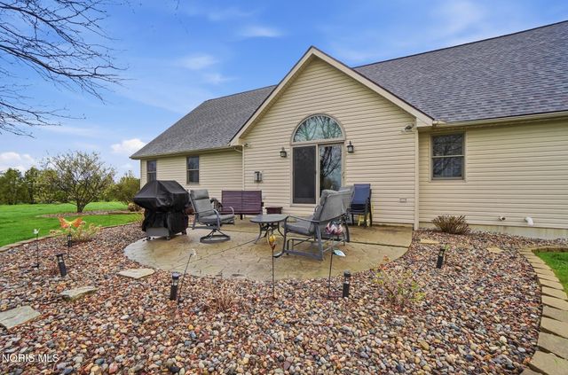 13095 Huffman Road, Bowling Green, OH 43402