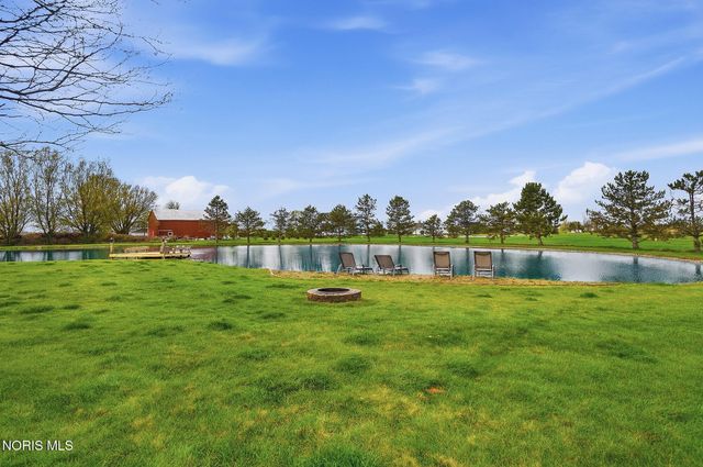 13095 Huffman Road, Bowling Green, OH 43402