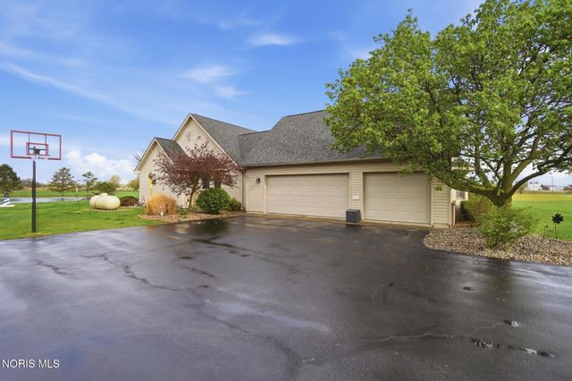 13095 Huffman Road, Bowling Green, OH 43402