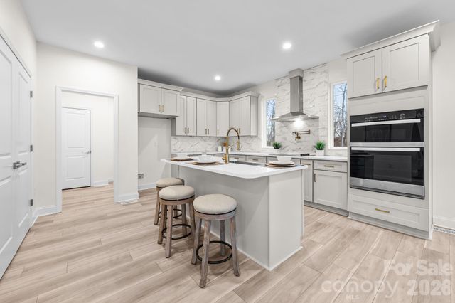 137 Wood Acre Drive, Mooresville, NC 28115