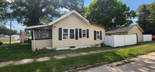 1801 Robinson Street, South Bend, IN 46613