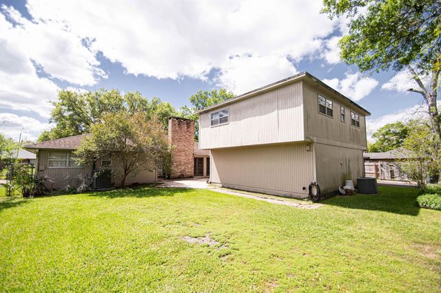 5950 Pinkstaff, Beaumont, TX 77706