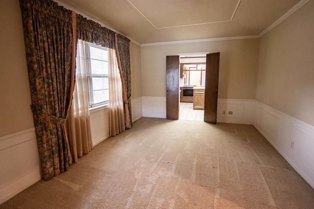 5950 Pinkstaff, Beaumont, TX 77706