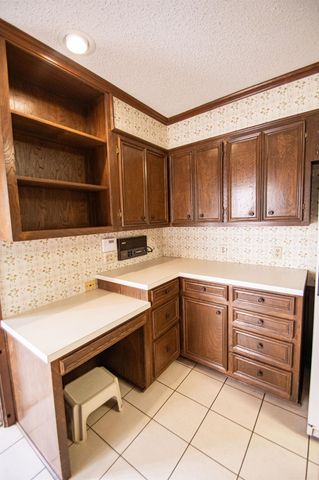 5950 Pinkstaff, Beaumont, TX 77706