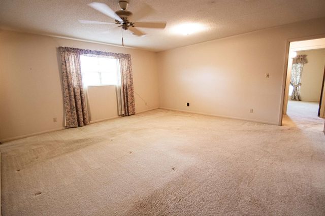 5950 Pinkstaff, Beaumont, TX 77706