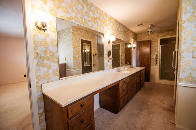 5950 Pinkstaff, Beaumont, TX 77706