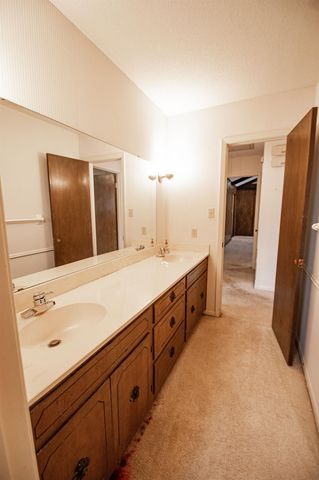 5950 Pinkstaff, Beaumont, TX 77706