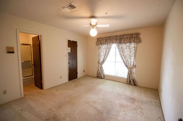 5950 Pinkstaff, Beaumont, TX 77706