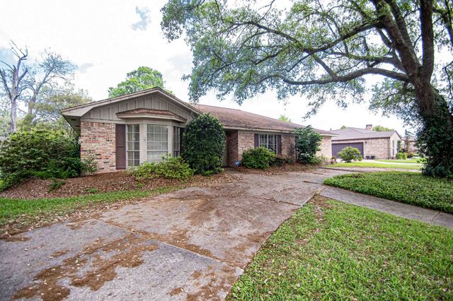 5950 Pinkstaff, Beaumont, TX 77706