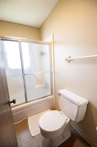 5950 Pinkstaff, Beaumont, TX 77706