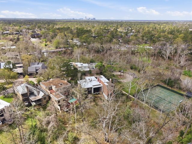 5756 Indian Circle, Houston, TX 77057