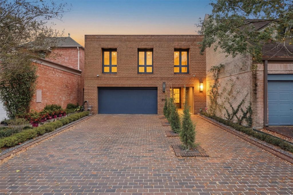 5756 Indian Circle, Houston, TX 77057