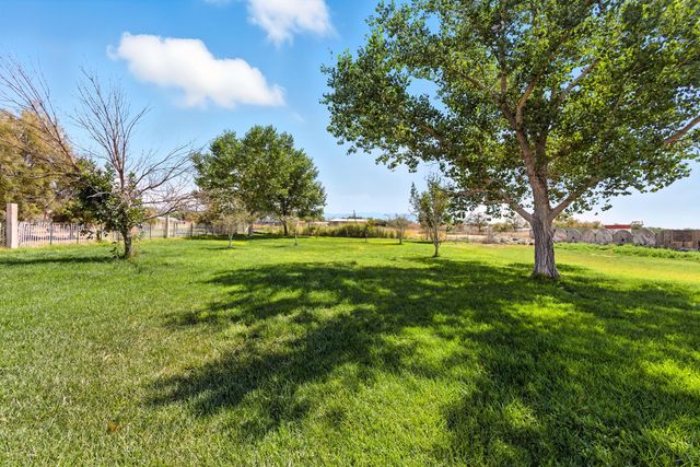 6 PALO ALTO Road, Belen, NM 87002