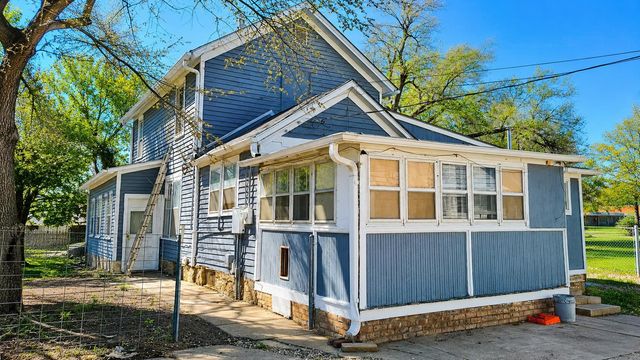 710 N 9th St, Salina, KS 67401