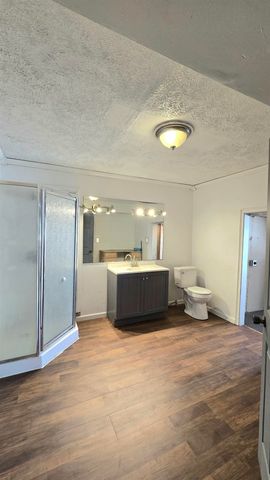 710 N 9th St, Salina, KS 67401