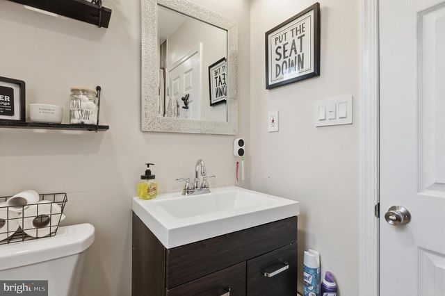 1113 TYSON AVE, Philadelphia, PA 19111