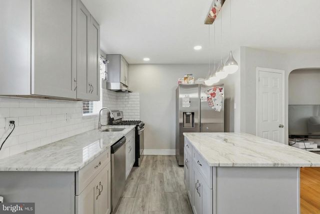 1113 TYSON AVE, Philadelphia, PA 19111