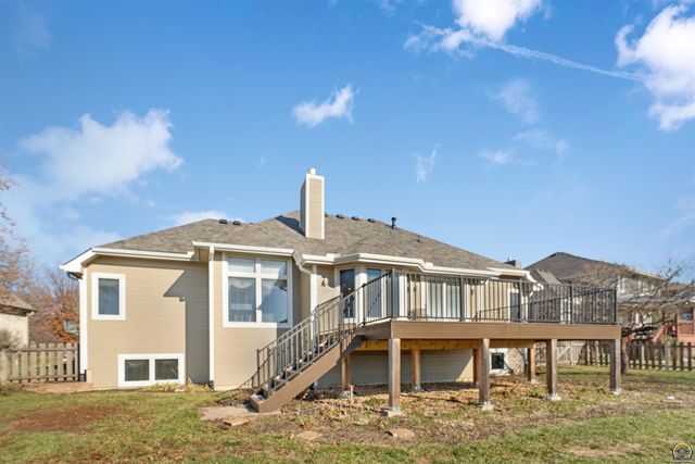 7929 SW 28th ST, Topeka, KS 66614