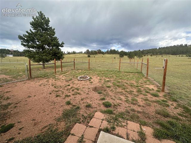 406 High Pasture Road, Florissant, CO 80816
