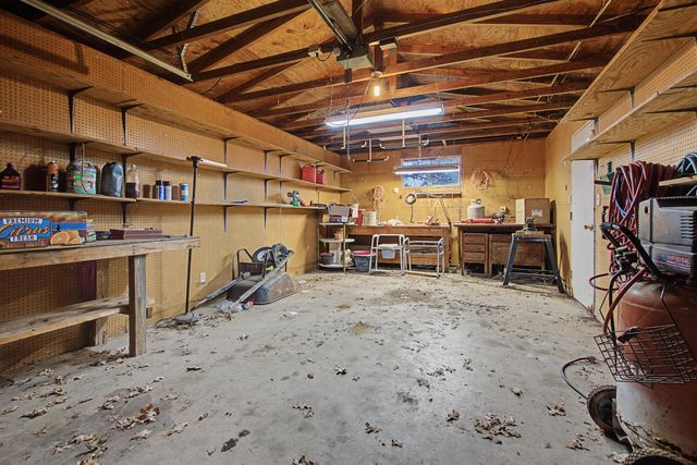 1701 Valley View LN, Granite Shoals, TX 78654