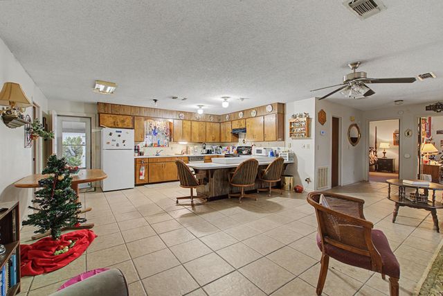 1701 Valley View LN, Granite Shoals, TX 78654