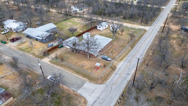 1701 Valley View LN, Granite Shoals, TX 78654
