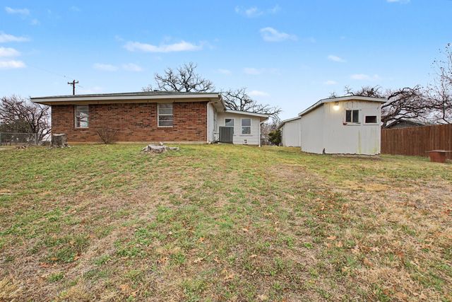 1701 Valley View LN, Granite Shoals, TX 78654