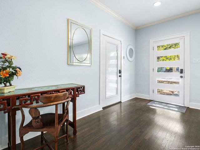 1419 Schley Avenue, San Antonio, TX 78210