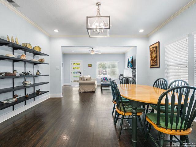 1419 Schley Avenue, San Antonio, TX 78210