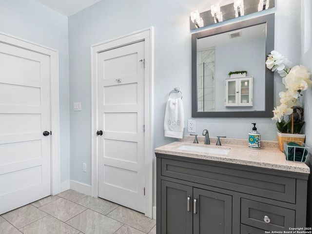 1419 Schley Avenue, San Antonio, TX 78210