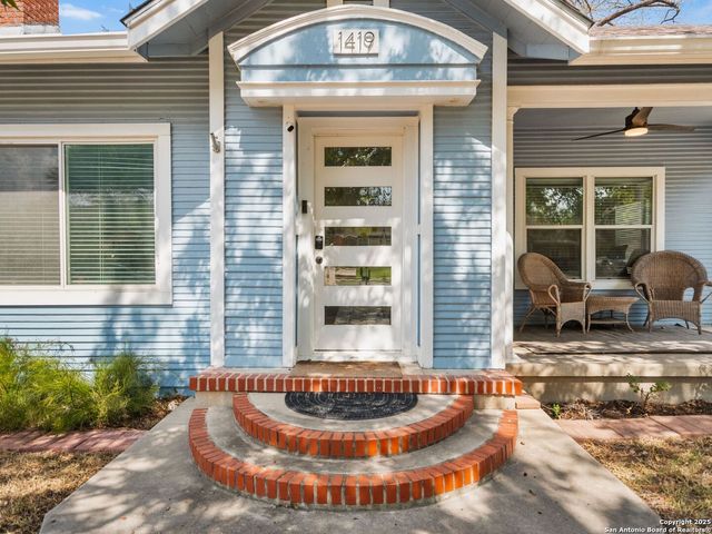 1419 Schley Avenue, San Antonio, TX 78210