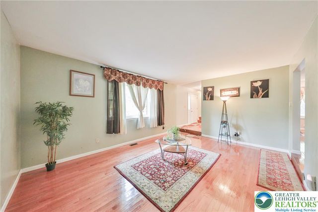 2235 Sky High Drive, Jackson Twp, PA 18321