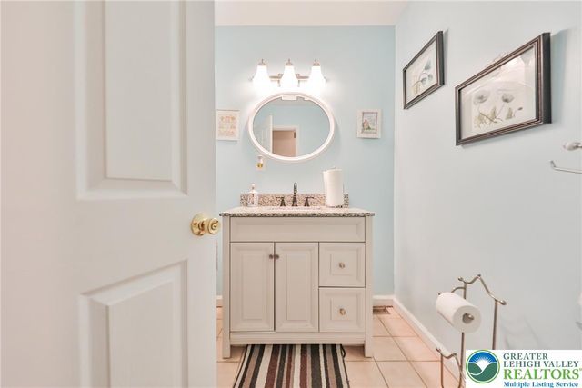 2235 Sky High Drive, Jackson Twp, PA 18321