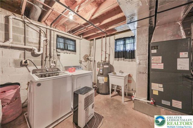 2235 Sky High Drive, Jackson Twp, PA 18321