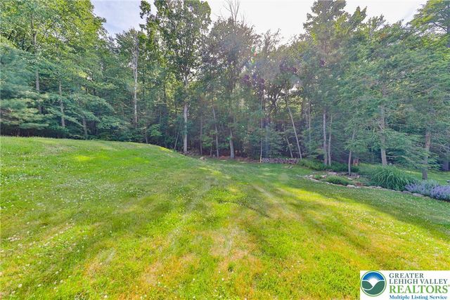 2235 Sky High Drive, Jackson Twp, PA 18321