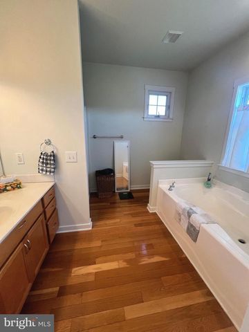 4033 SNOW HILL RD, Snow Hill, MD 21863