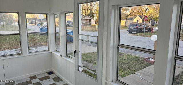 114 W Walton Street, Carl Junction, MO 64834