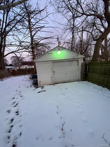 15470 Patton Street, Detroit, MI 48223