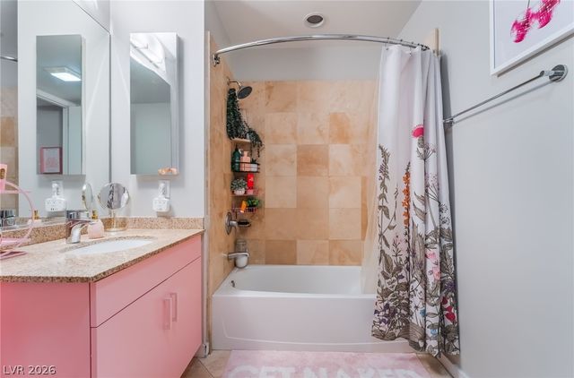 353 East Bonneville Avenue 753, Las Vegas, NV 89101