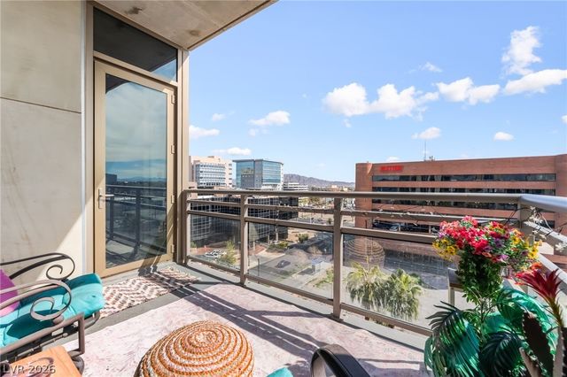 353 East Bonneville Avenue 753, Las Vegas, NV 89101