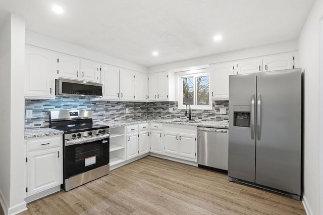 651 Cranfield Place, Columbus, OH 43213